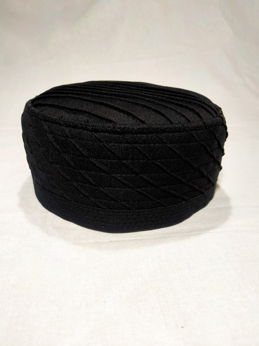 Luxury Black Kufi Cap for Men – Premium Islamic Prayer Hat for Daily Namaz | Elegant Muslim Skull Cap India